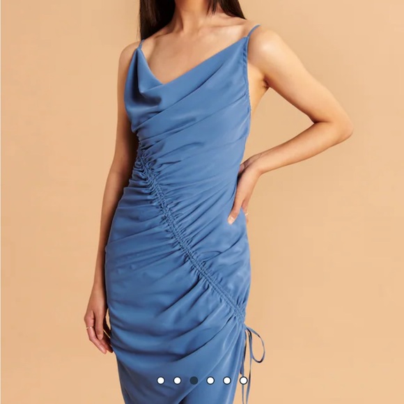 BNWT Abercrombie & Fitch Asymmetrical Cinched Midi Dress - Picture 3 of 5